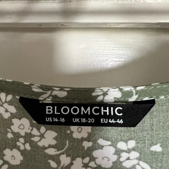 BloomChic Olive Floral Maxi Skirt - Picture 4 of 6